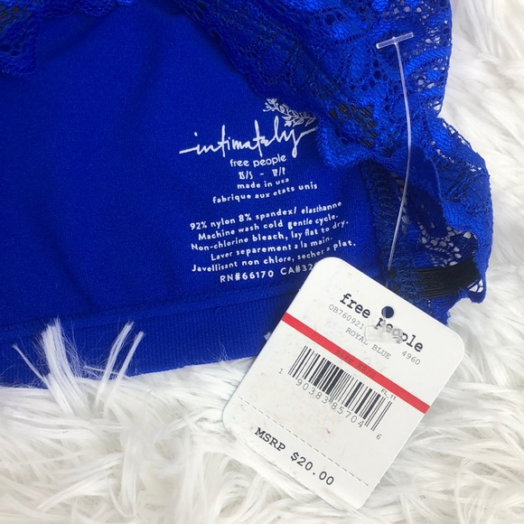 Intimately Seamless and Lace Reversible Bandeau - Picture 7 of 9